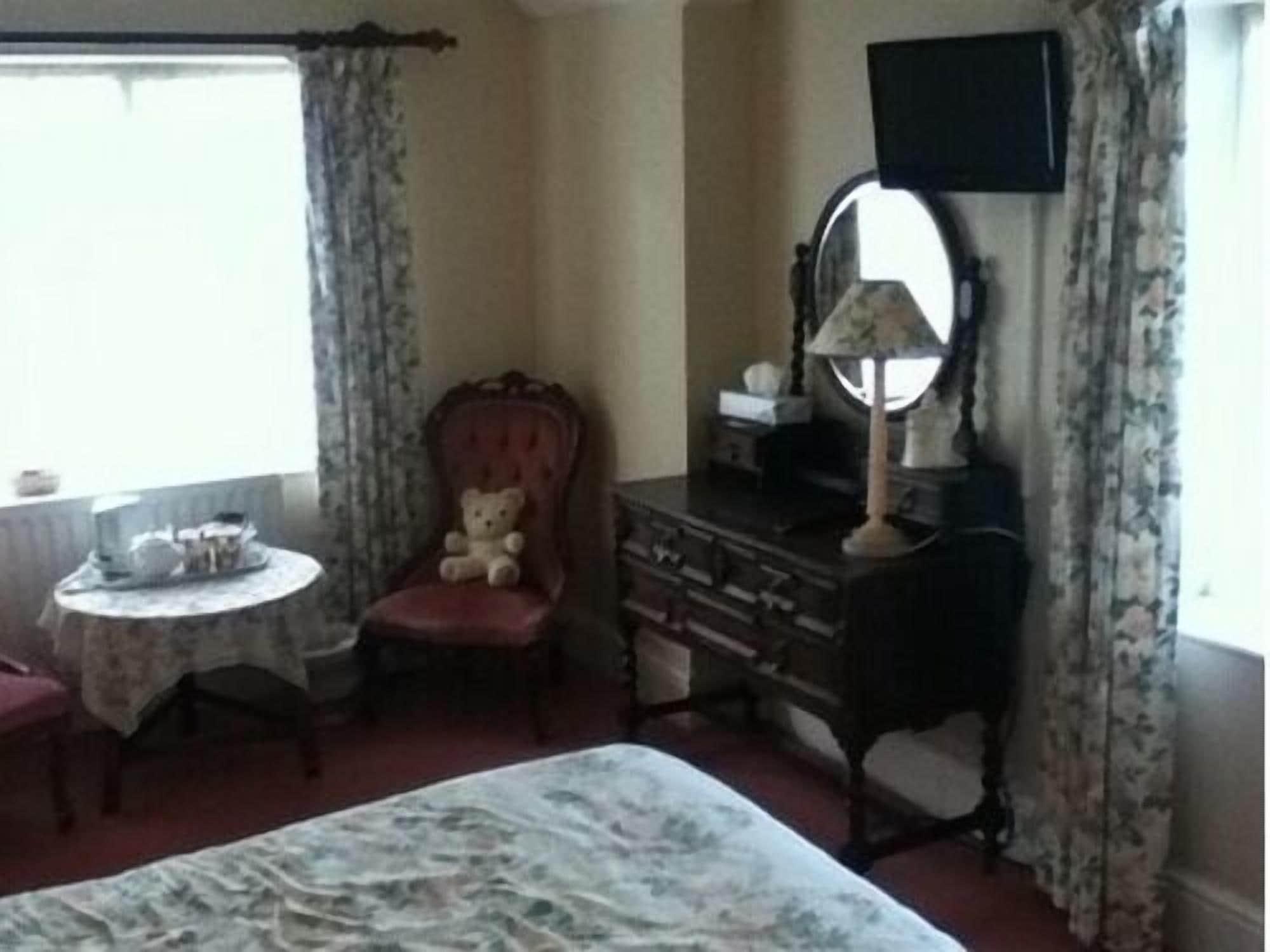 Holdfast Cottage Hotel Great Malvern Buitenkant foto